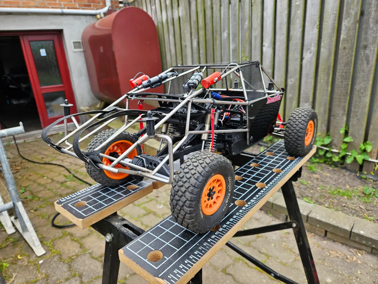 Billede 5 - Fjernstyret bil axial