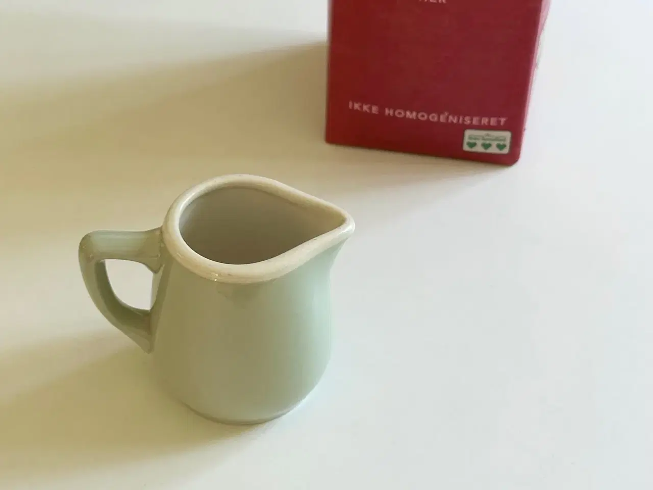 Billede 1 - Aluminia Hotelin flødekande, mini