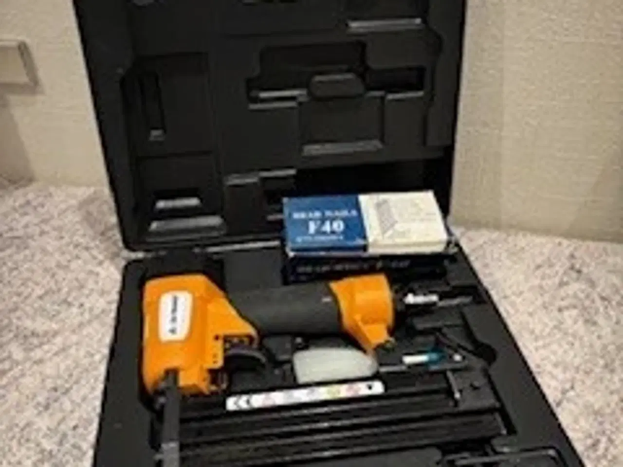 Billede 1 - Tryk luft sømpistol inkl. søm