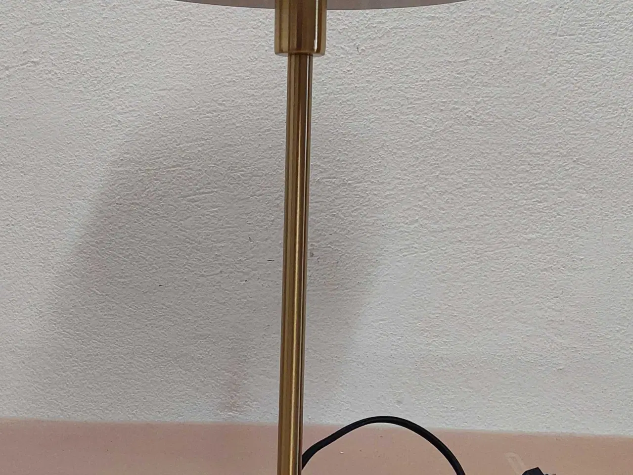 Billede 1 - Bordlampe, Nordlux, messing. Ubrugt ( annonce 94 A