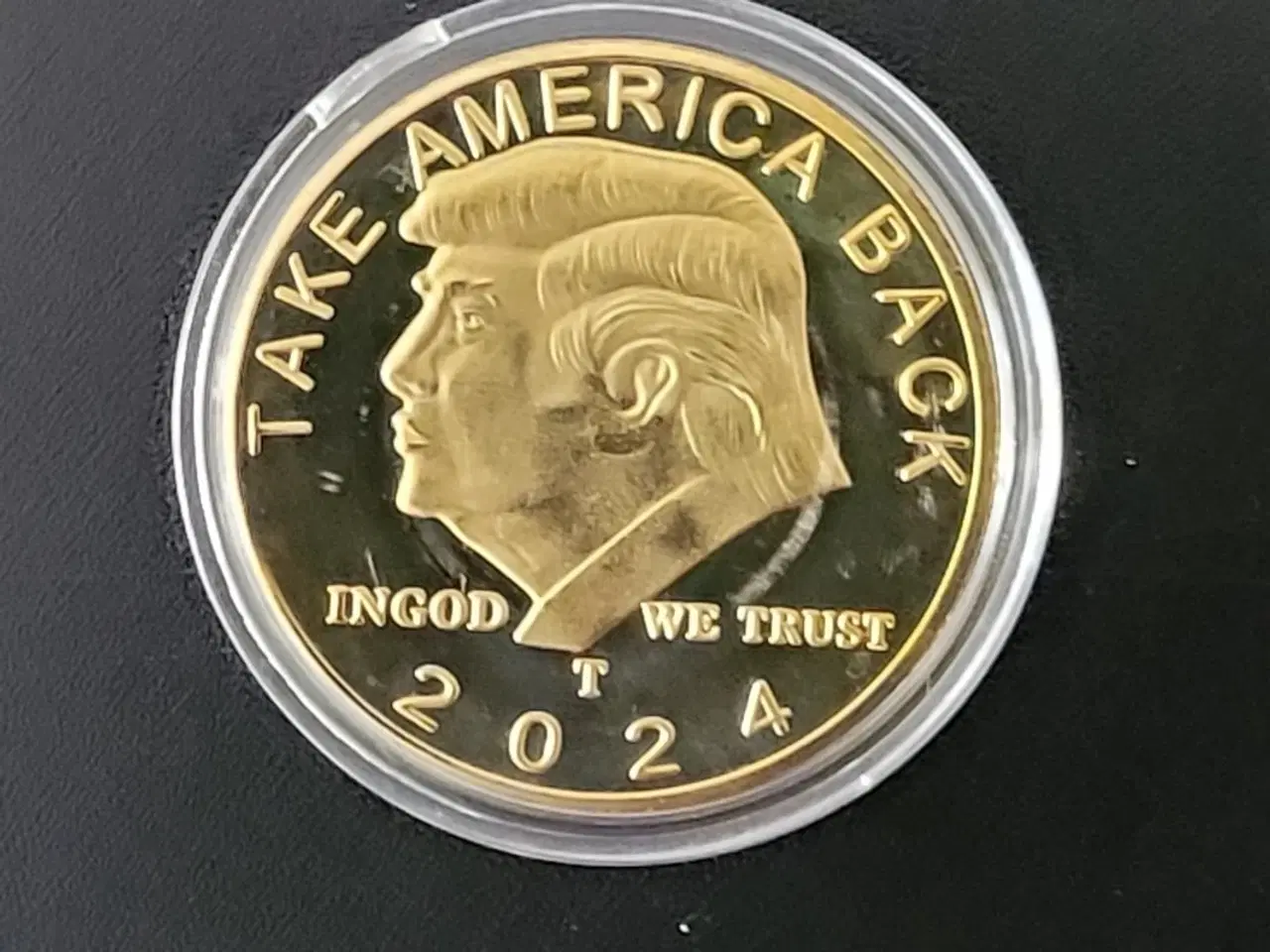 Billede 5 - USA Trump sæt kasket+flag+medalje+nøglering