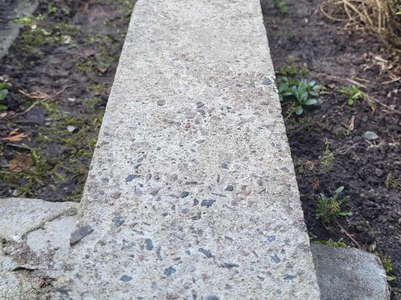 Billede 2 - Solid og robust sokkel til flagstang 