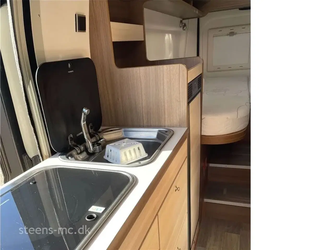 Billede 5 - 2019 - Bravia 636   km. 54.000