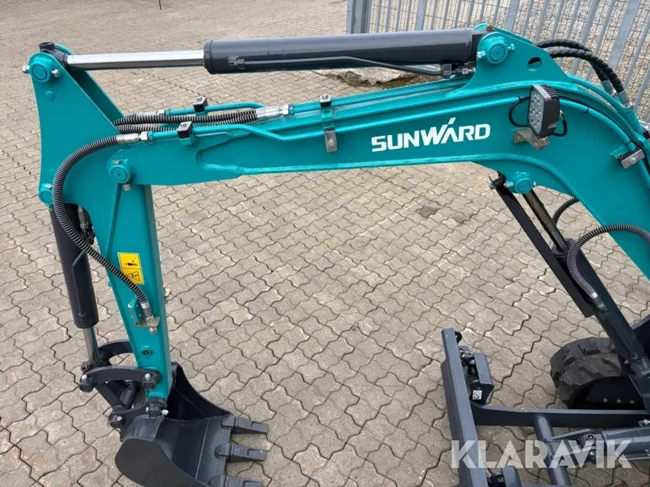 Billede 12 - Gravemaskine Sunward SEE17F Yanmar