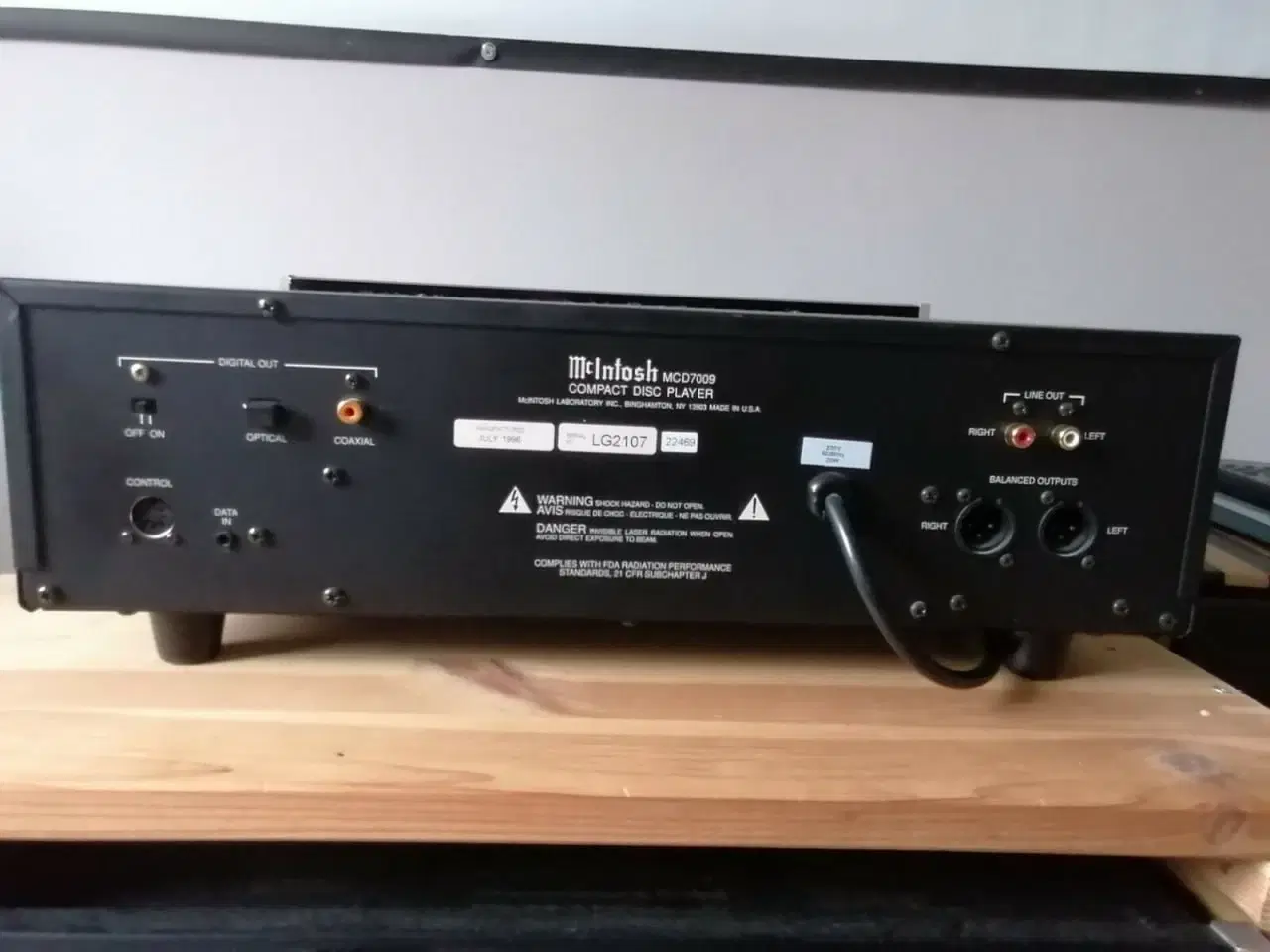 Billede 8 -  McIntosh MCD 7009 CD Player