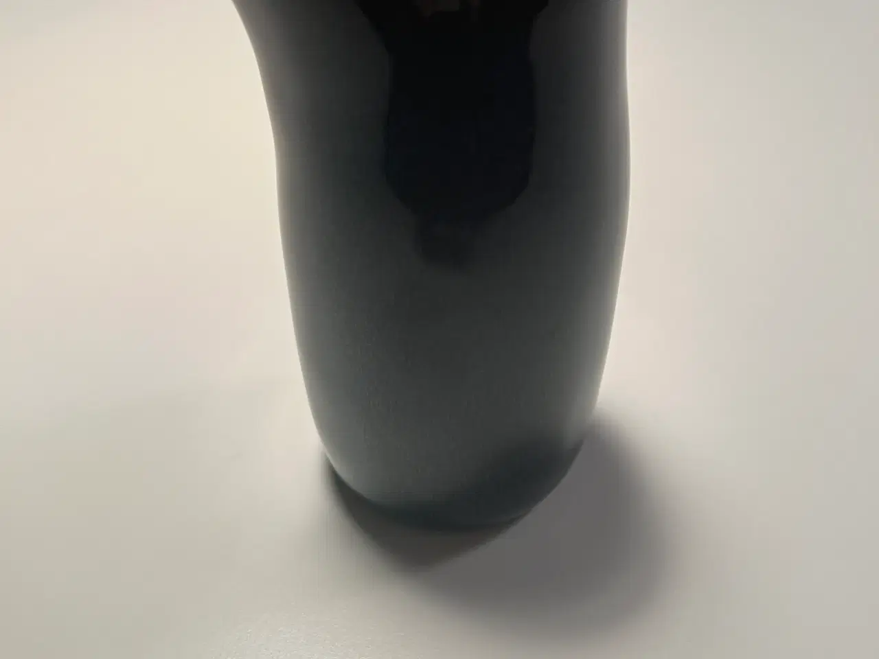 Billede 2 - Bitz kopper med underkop og lille flødekande