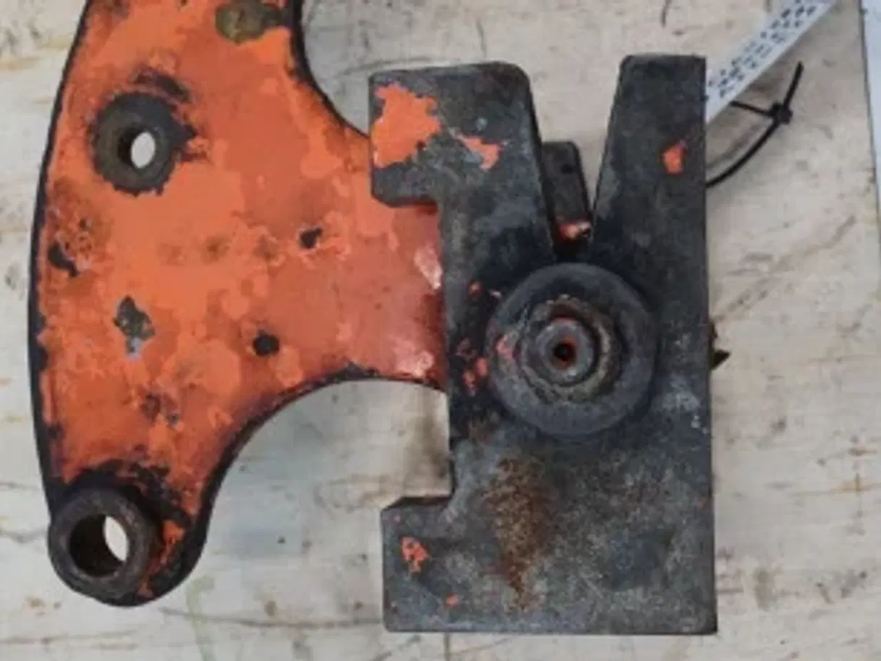 Billede 2 - Dronningborg D7000 Knivtræk 