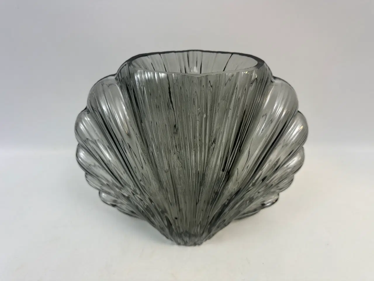 Billede 1 - Glasvase 'Dornia' (Lene Bjerre)