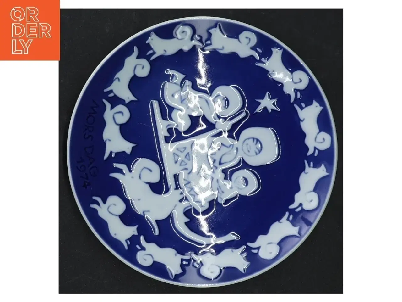 Billede 3 - Royal Copenhagen Mors Dag platte 1974 fra Royal Copenhagen (str. Ø. 15 cm)