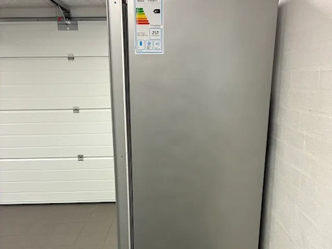 Billede 2 - Gram fryseskab rustfri