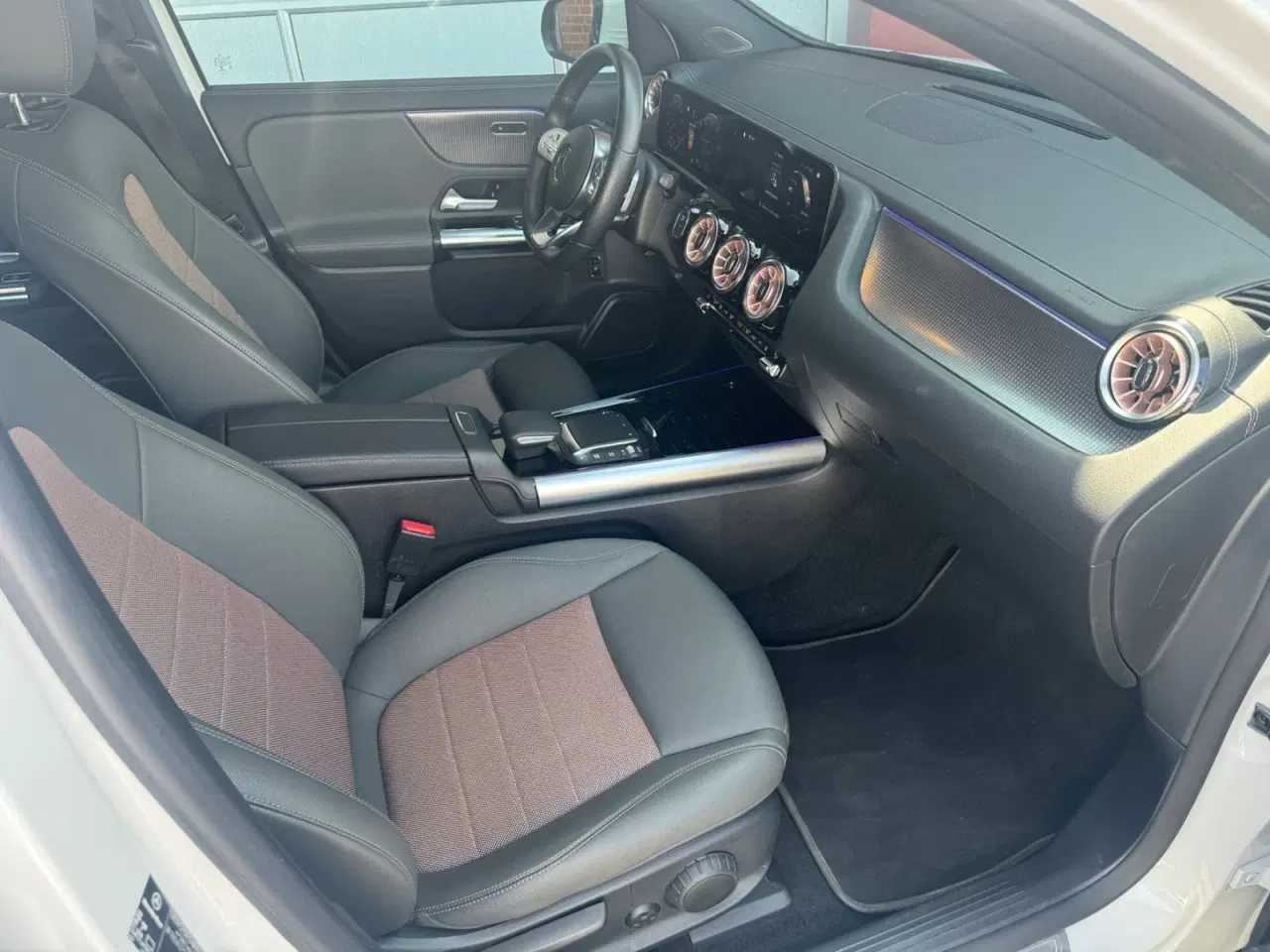 Billede 4 - Mercedes EQA250+  