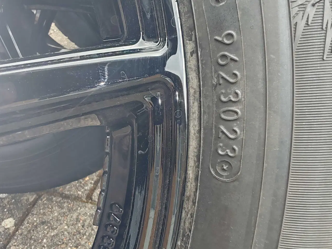 Billede 3 - Vinterdæk og fælg til Ford Kuga