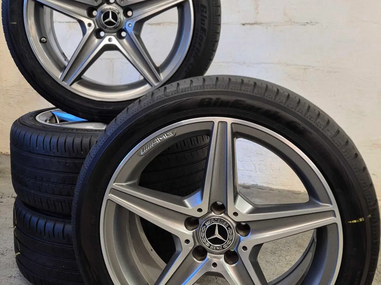 Billede 1 - MERCEDES "AMG" ORIGINAL ALUFÆLGE MED SOMMERDÆK 