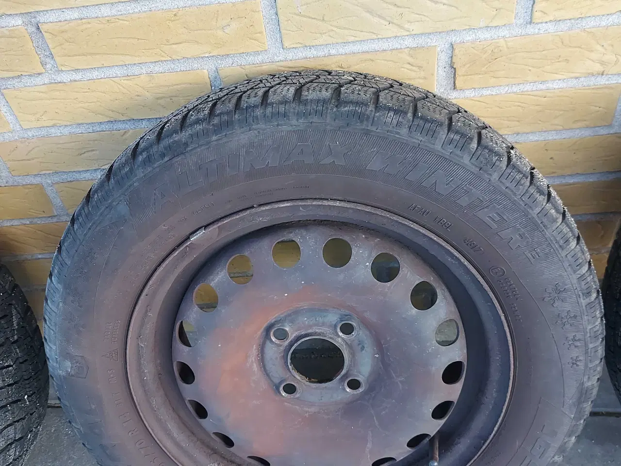 Billede 3 - Vinterhjul til VW UP.