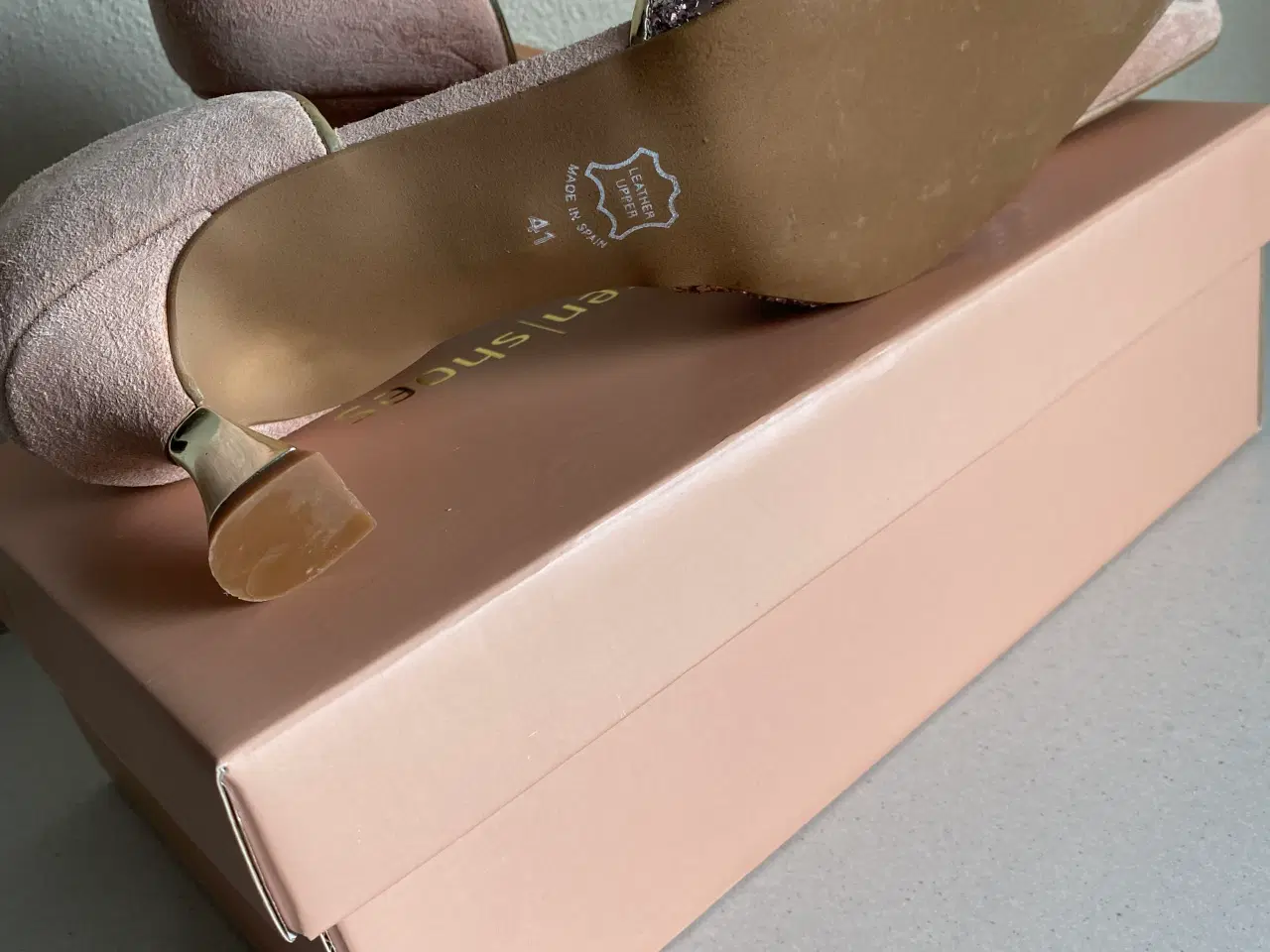 Billede 6 - Stiletter m glimmer