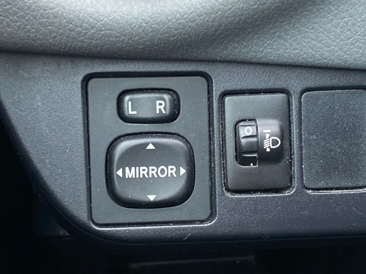 Billede 17 - Toyota Yaris 1,0 VVT-I T2 69HK 5d