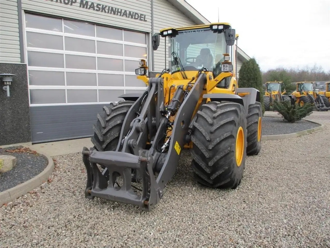 Billede 14 - Volvo L 70 H H2 BEMÆRK MED GARANTI FRA VOLVO FREM TIL DEN 26.11.2026. AGRICULTURE DK-maskine med lang arm, Co-Pilot & med 750mm Michelin MEGA X BIB hjul.