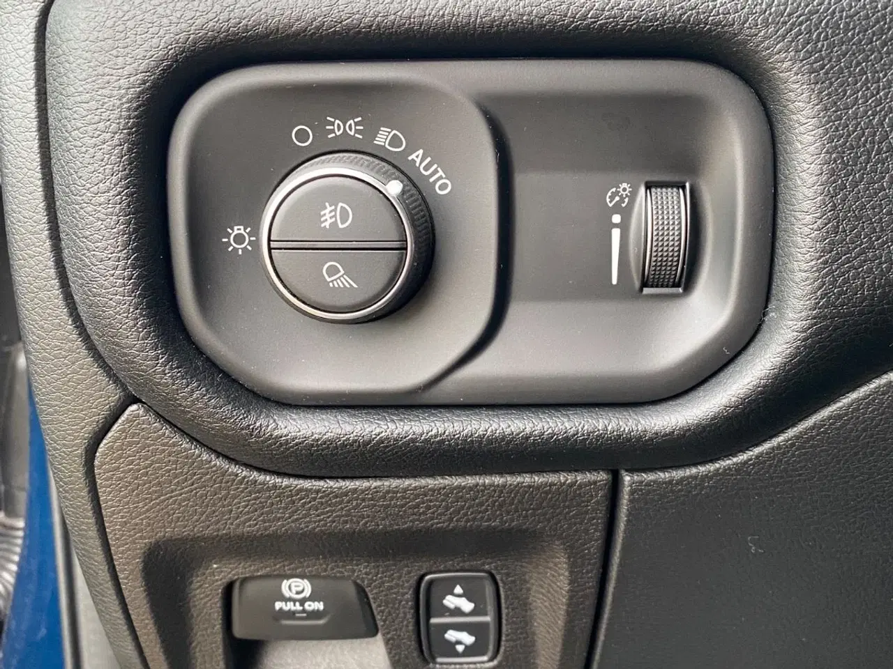 Billede 10 - Dodge RAM 1500 5,7 V8 Hemi Laramie Sport aut.