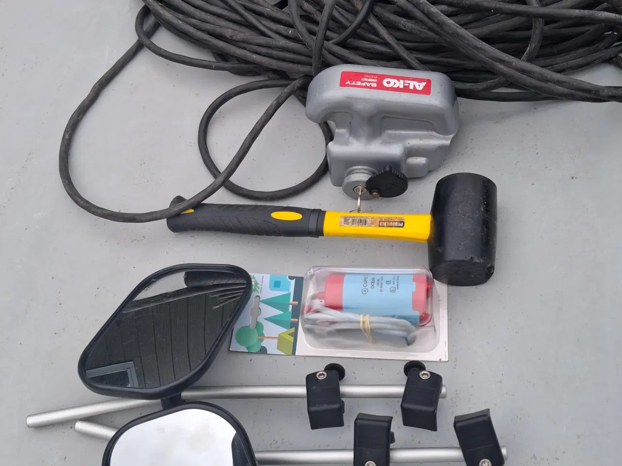 Billede 1 - forskellige campingdele spejle med videre