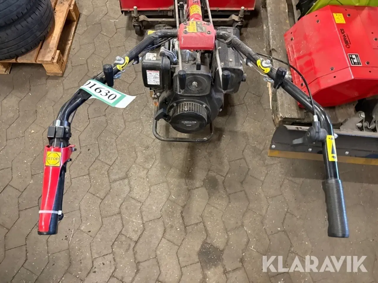 Billede 12 - 2-hjulet traktor Bernards MF360D