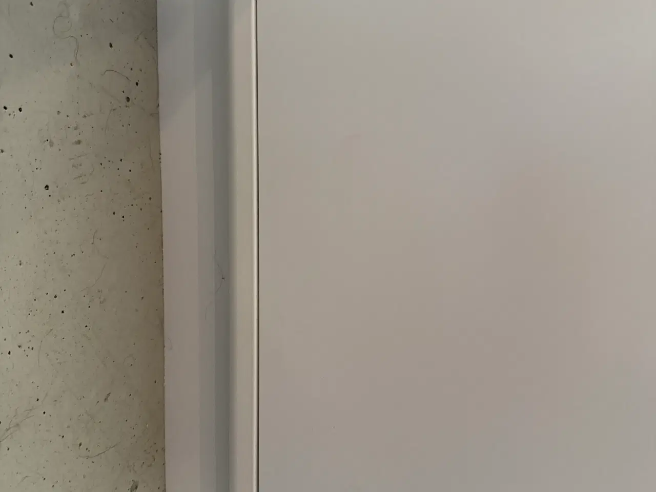 Billede 5 - Sengebord i hvid fra Westergaard