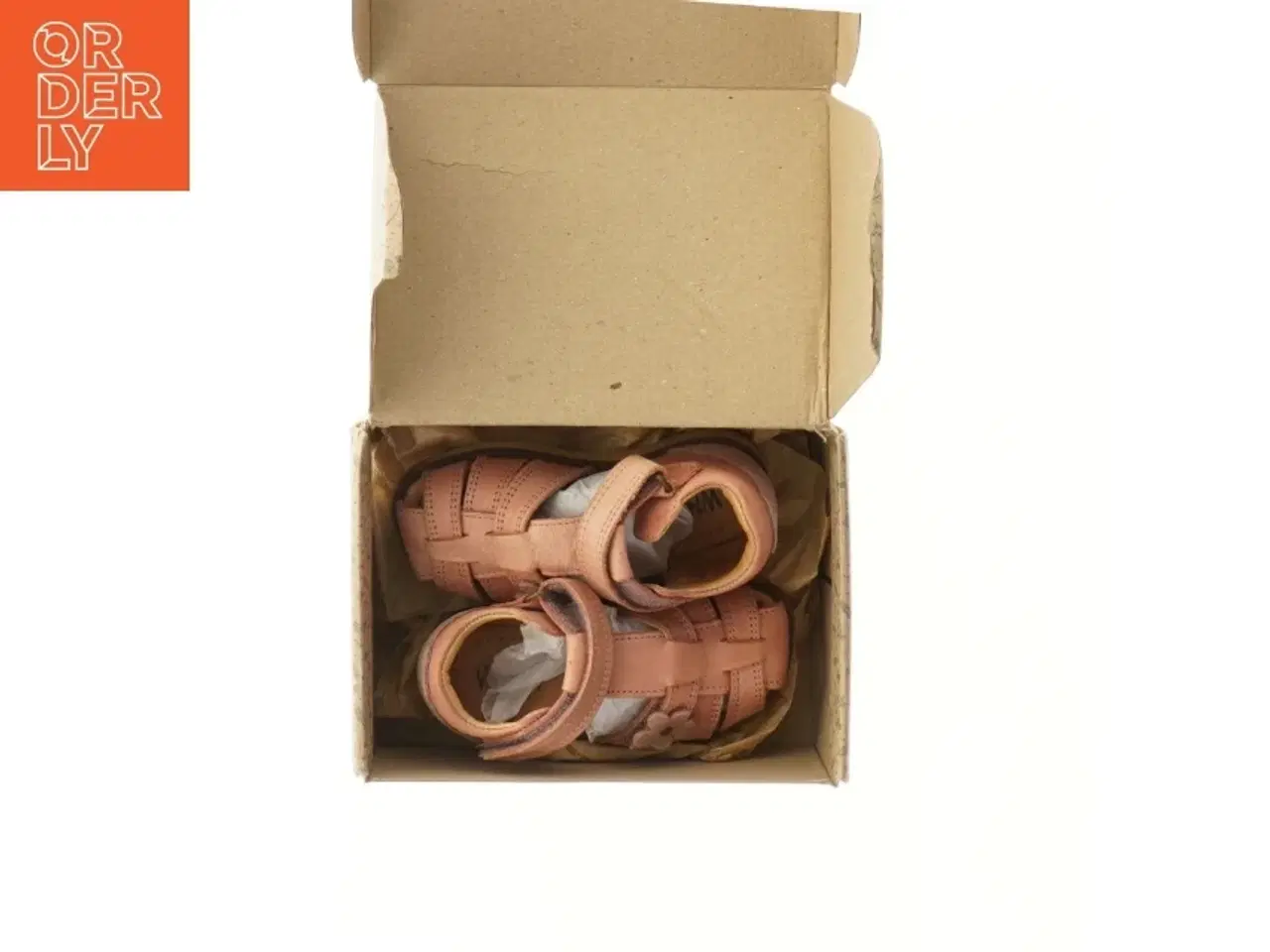 Billede 2 - Helt nye rosa sandaler med blomstermotiv fra Wheat (str. 21 )