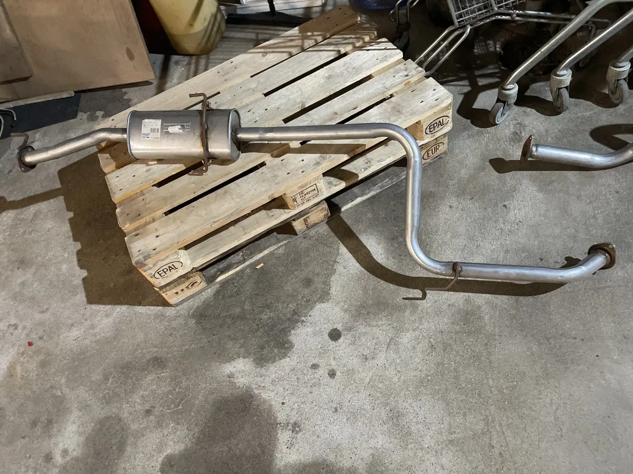 Billede 1 - Toyota corolla GTI mellemrør