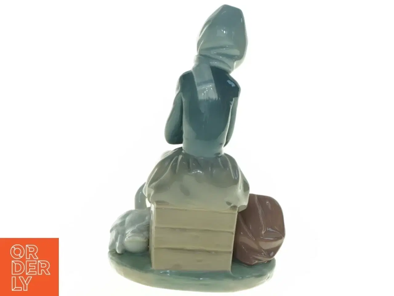 Billede 5 - Porcelænsfigur af pige med due fra Lladro (str. 21 x 13 cm)