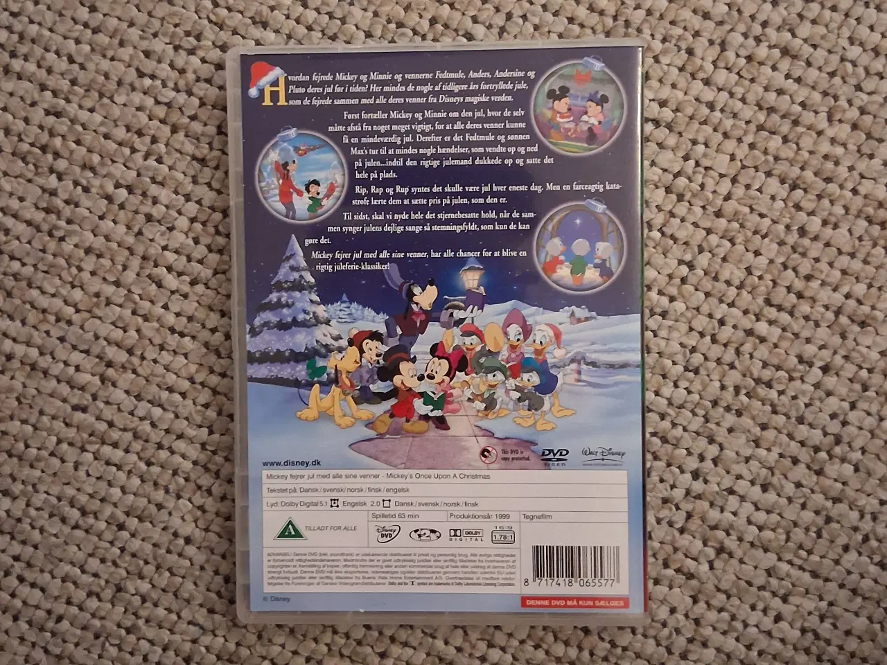 Billede 2 - Mickey fejrer jul med sine venner 