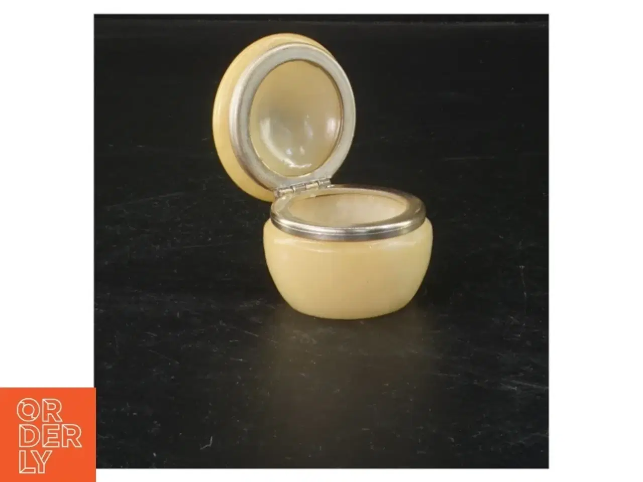 Billede 1 - Vintage Alabaster smykkeskrin (str. 4x4 cm)