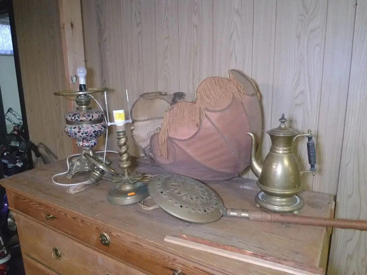 Billede 1 - Messing, 2 stk. lamper, kaffekande og sengevarmer, balancevægt