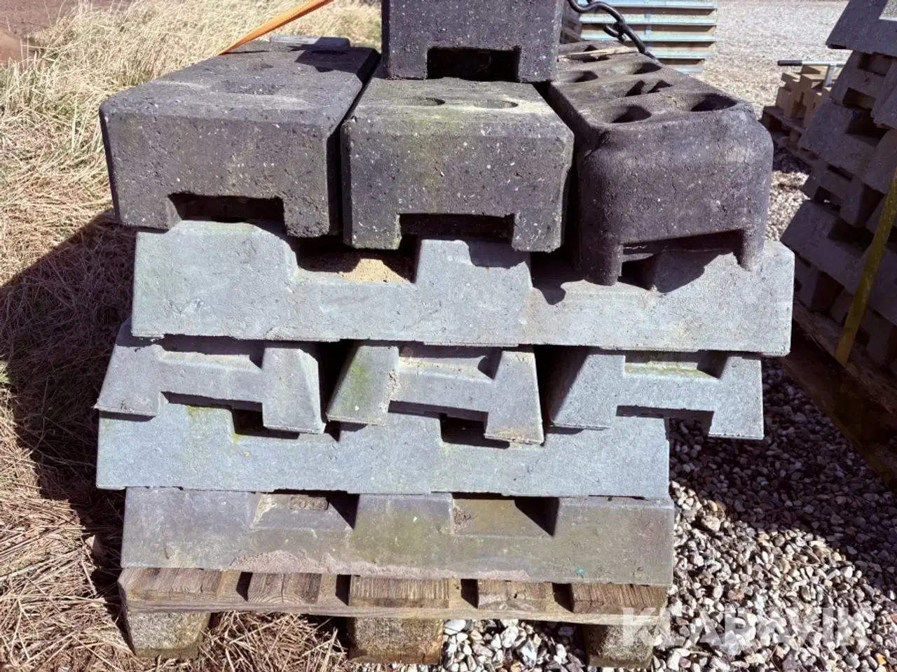 Billede 4 - Mobilhegns fødder ca 30styk