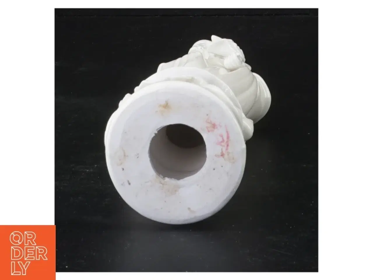 Billede 2 - Hvid porcelænsfigur af Guanyin (str. 24 x 6 cm)
