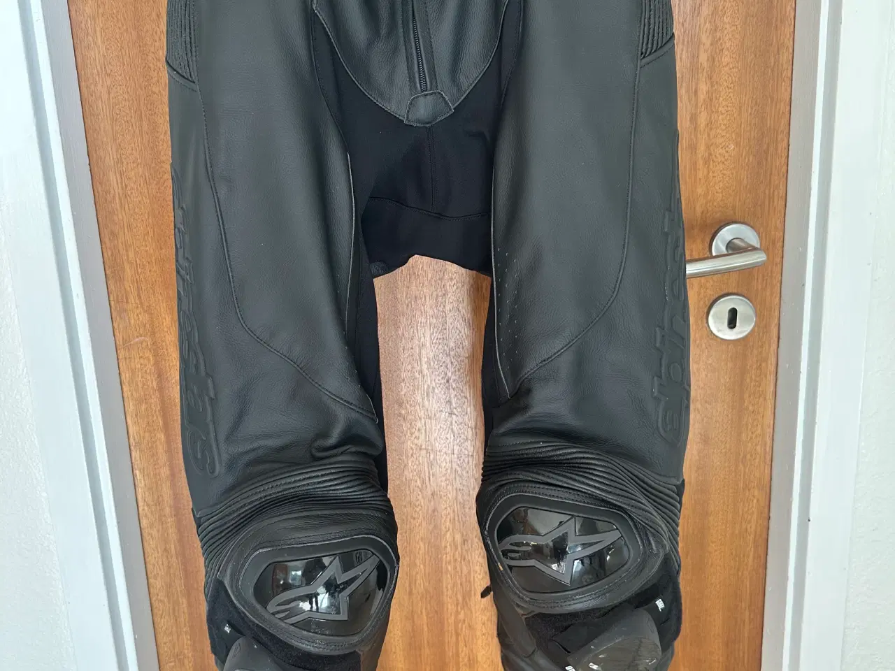 Billede 3 - Alpinestars Missile v2 2-delt læderdragt – Sort/So