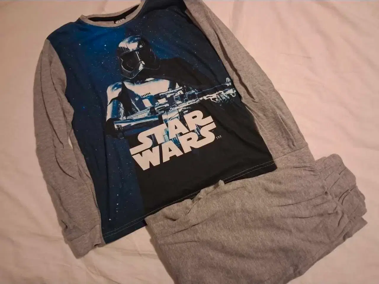 Billede 1 - 152, Star Wars nattøj, 2delt pyjamas 
