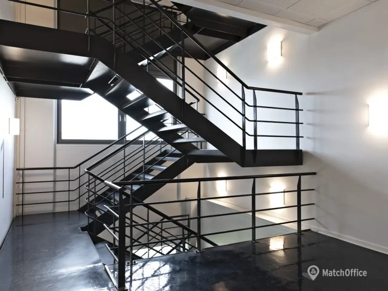 Billede 9 - Kontor i kreative omgivelser tæt på metro og centrum