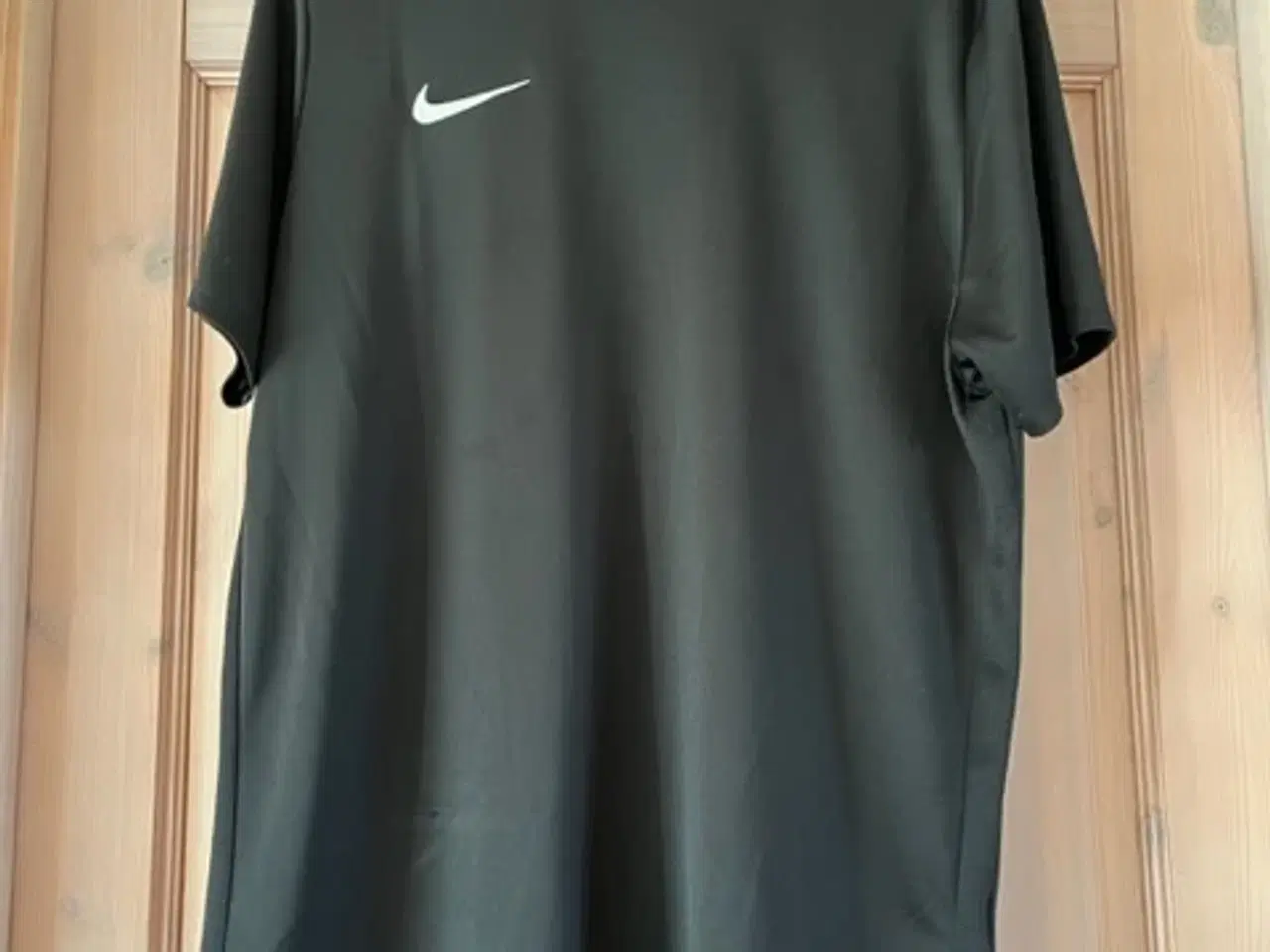Billede 1 - Nike T-shirts