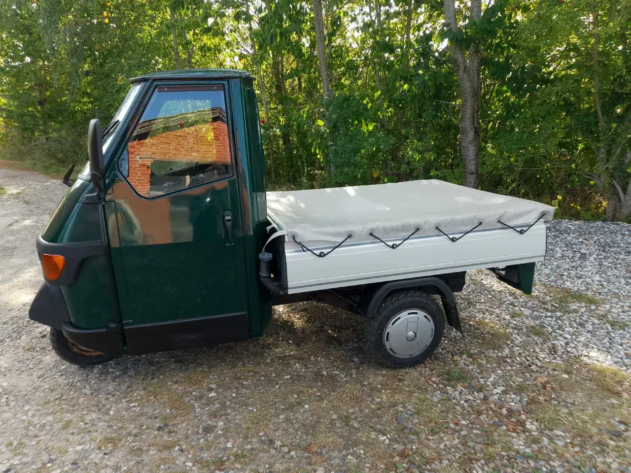 Billede 1 - Piaggio Ape 25 knallert fra 2015 med papirer 