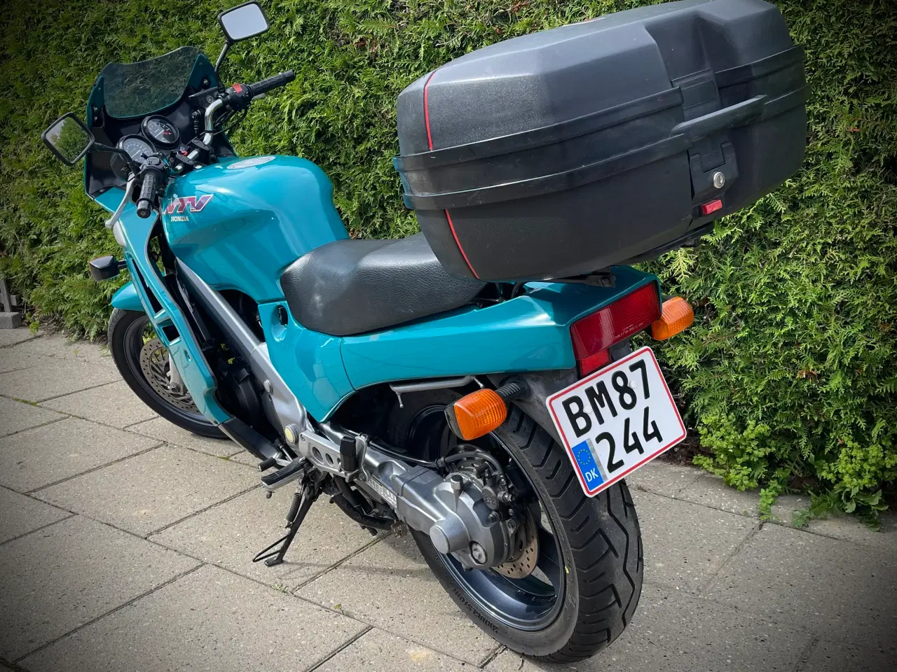 Billede 4 - Honda NTV650 RC33 med kardantræk 