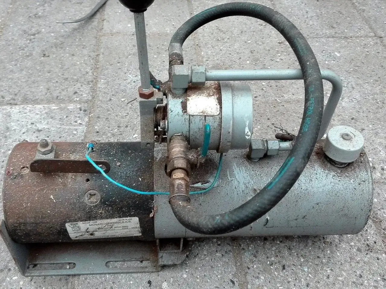 Billede 1 - Hydraulik pumpe 24 volts