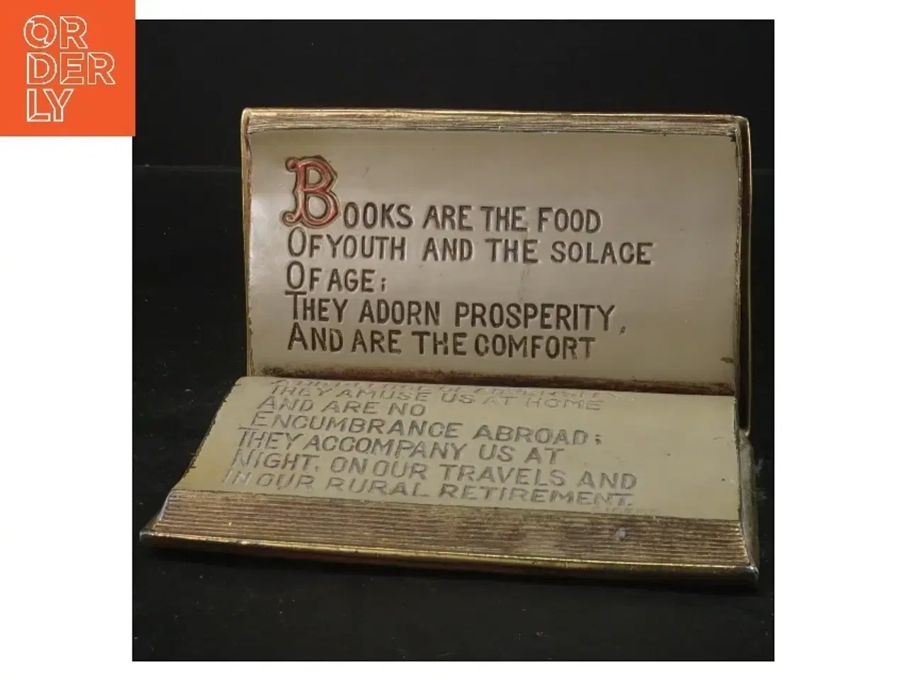 Billede 1 - Dekorativ bogformet skilt med citater (str. 10x11x16 cm)