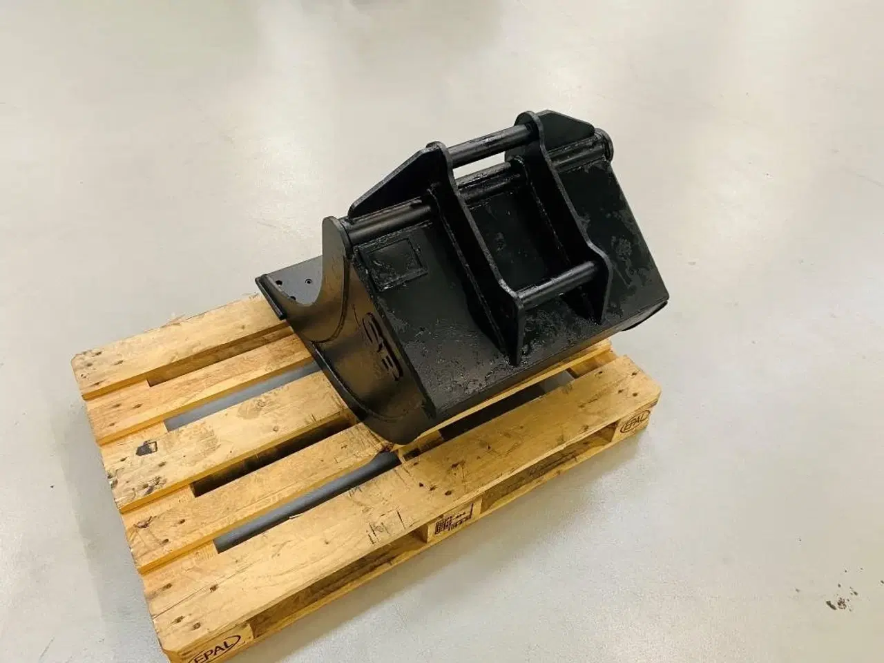 Billede 2 - [Other] Skovl Til minigraver 70 cm