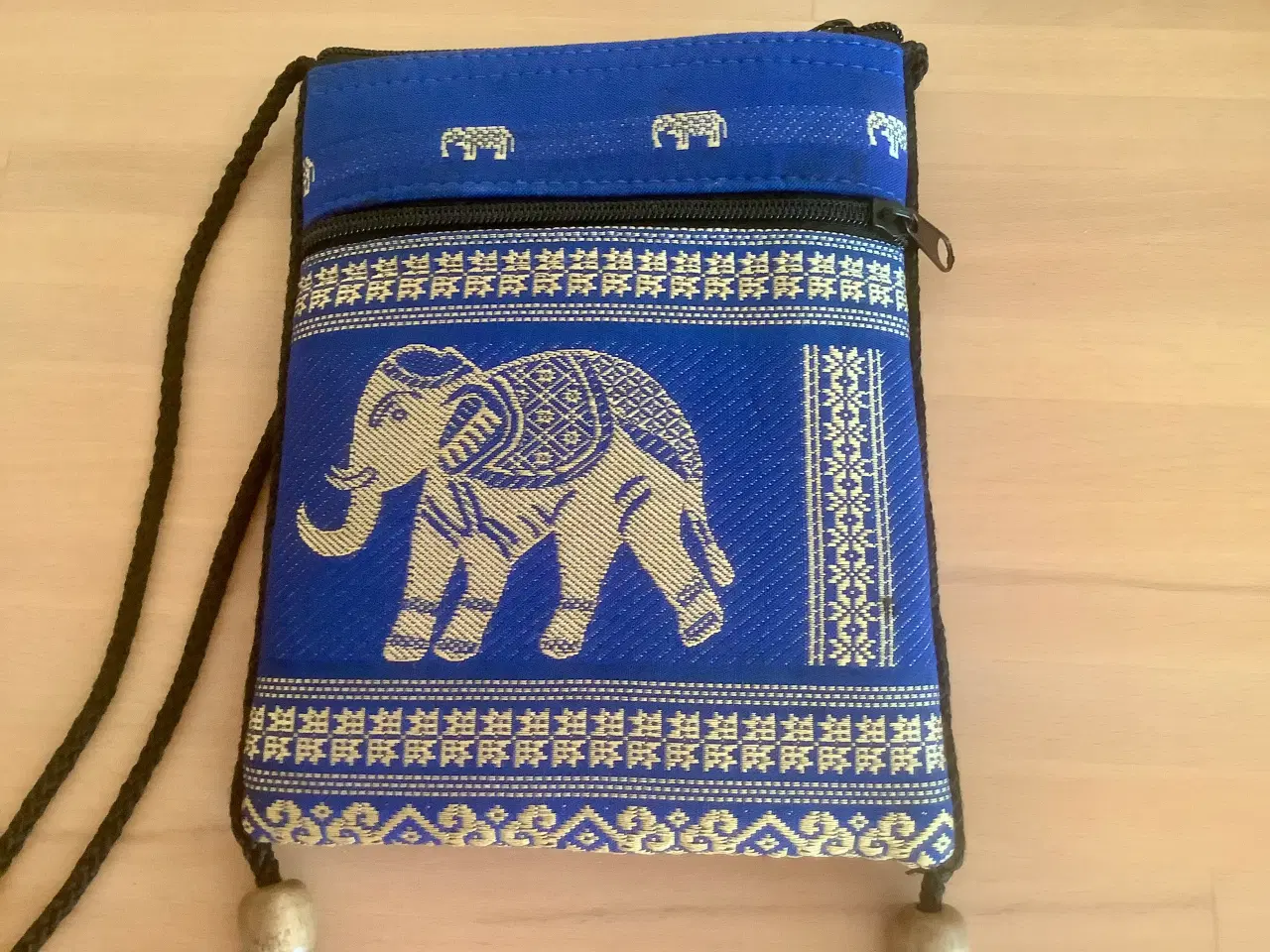 Billede 1 - Lille skuldertaske.