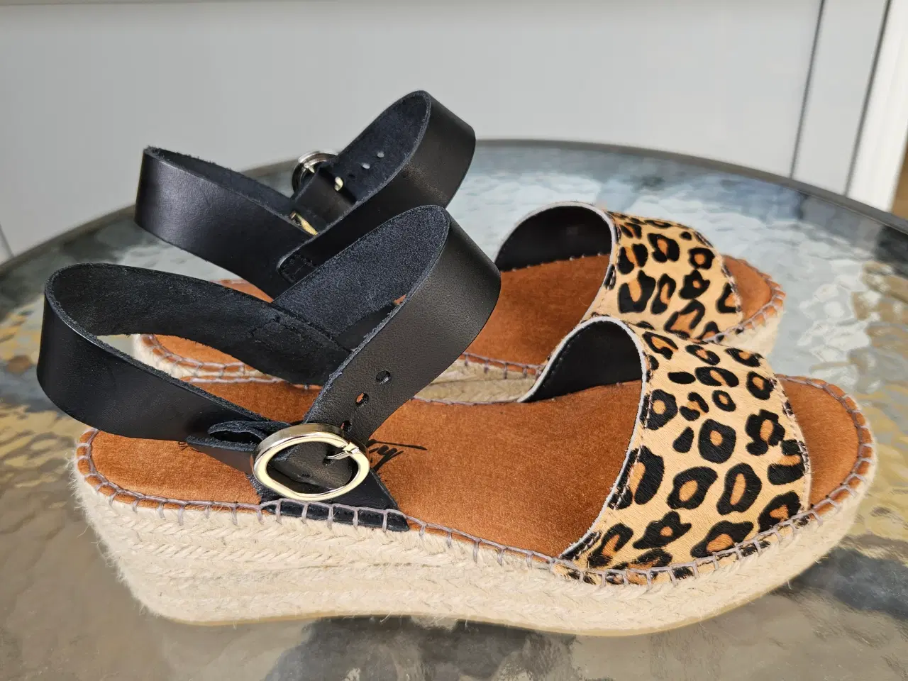 Billede 2 - NYE BETTY LONDON SANDALER 