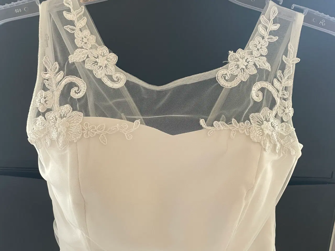 Billede 1 - Flot Konfirmationskjole