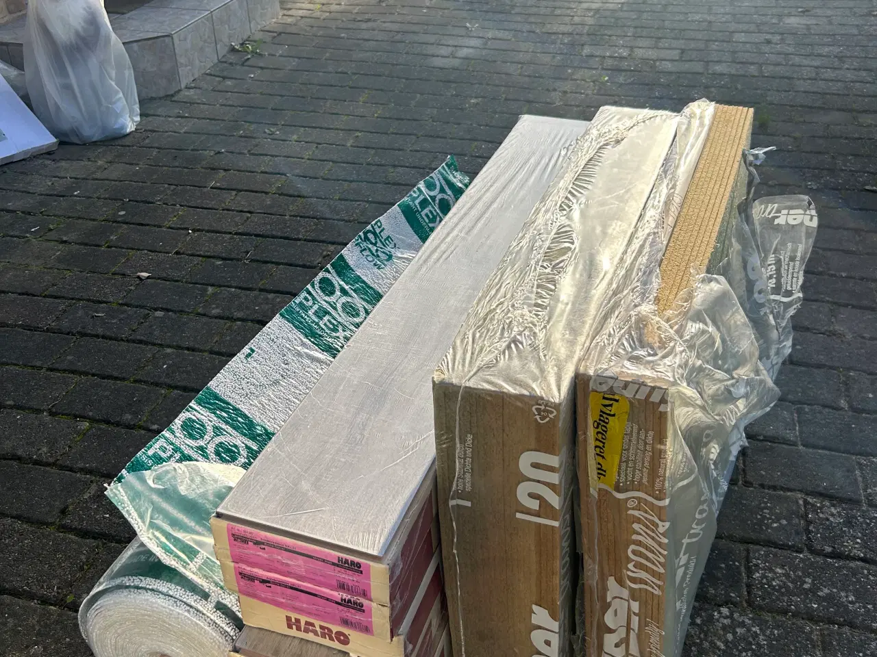 Billede 3 - Haro grå gulv – 14 m² inkl. underlag og isolerings