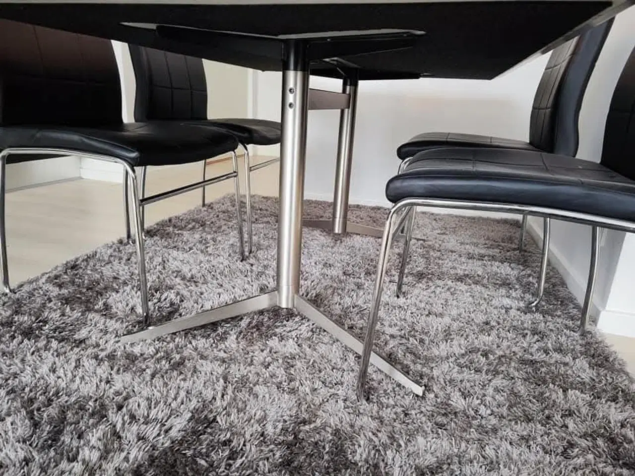 Billede 5 - Spisebord eller arbejdsbord 