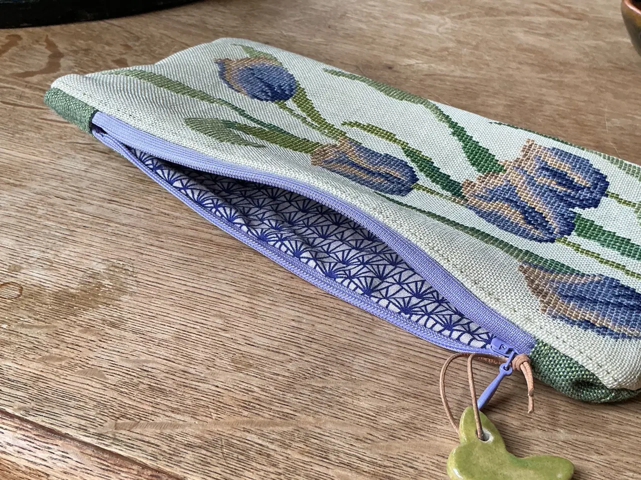 Billede 2 - Pung til briller eller andre småting