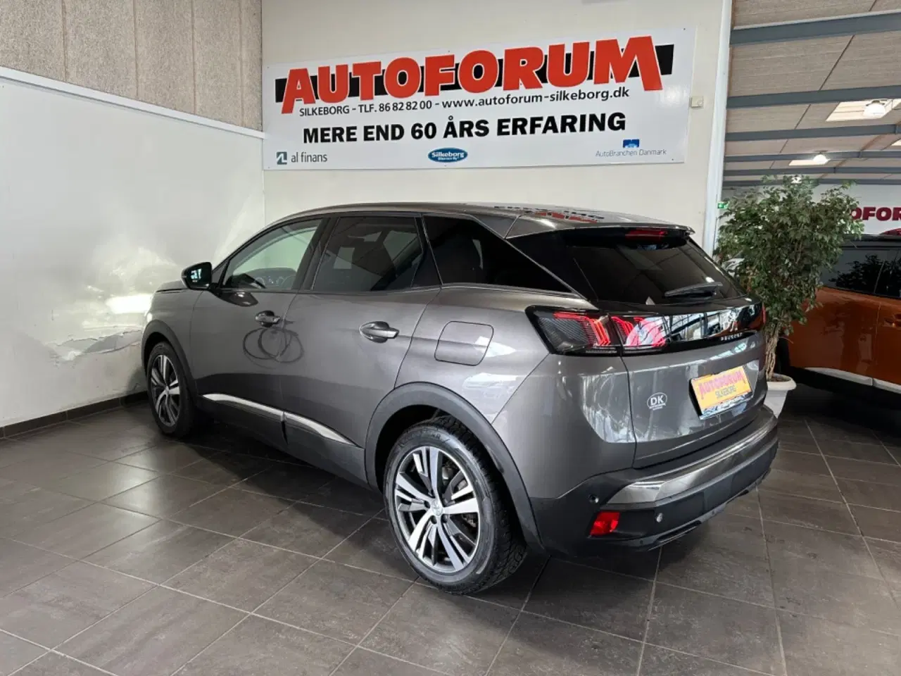 Billede 17 - Peugeot 3008 1,6 Hybrid Allure Pack EAT8 Van