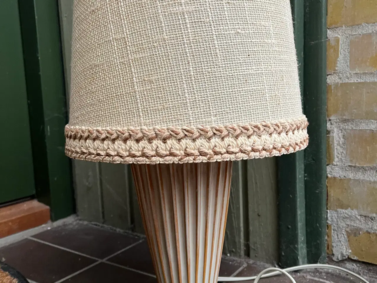 Billede 1 - Schollert, Nærum bordlampe. Giv et bud.